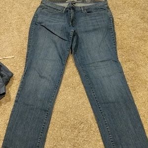 Eddie Bauer boyfriend relaxed 14